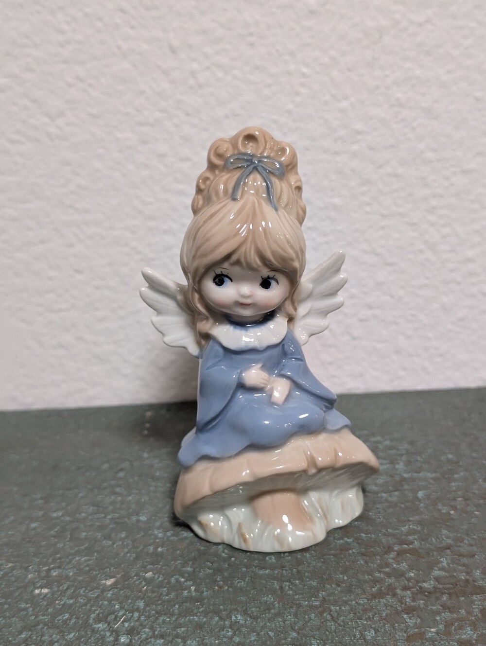 Vintage Kelvin's Girl Angel Blue Eyes Made In Japan Figurine Sitting on Mushroom